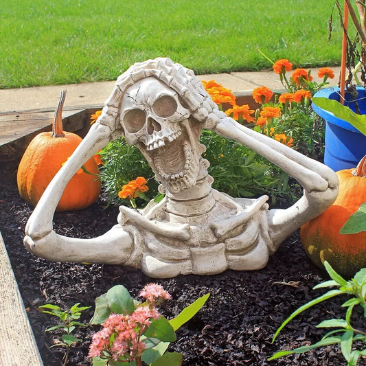Screaming Skull Garden Decoration