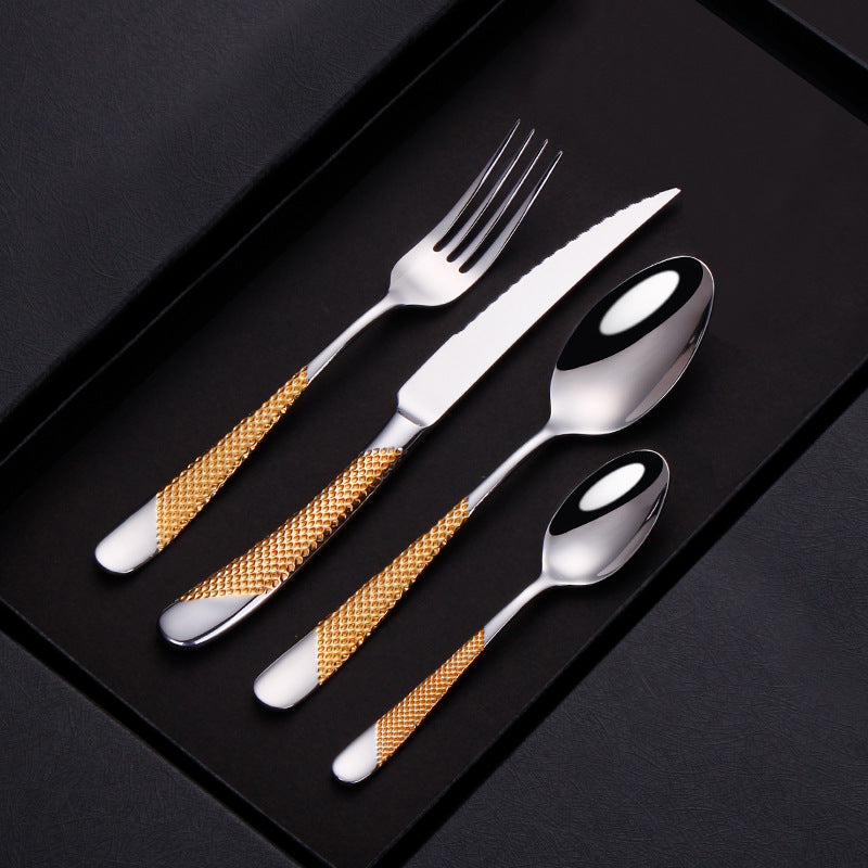 Verona Flatware Set