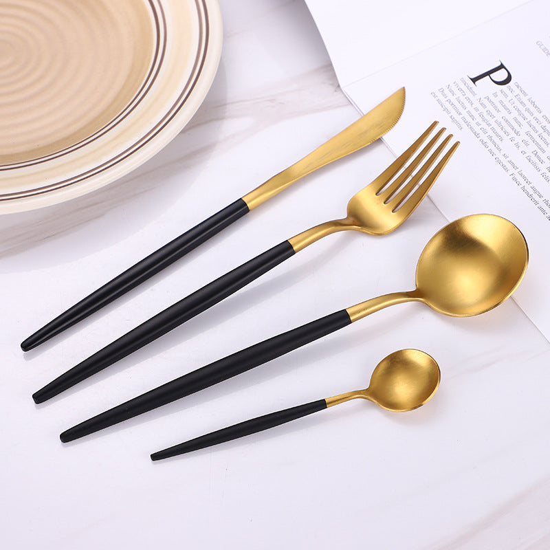 Leona Flatware Set