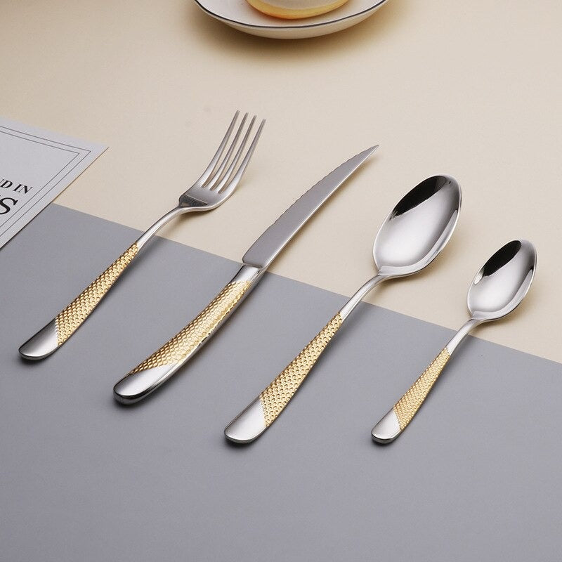 Verona Flatware Set