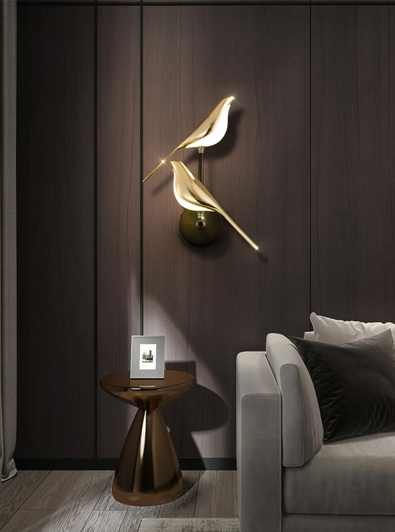 Magpie Wall Lamp